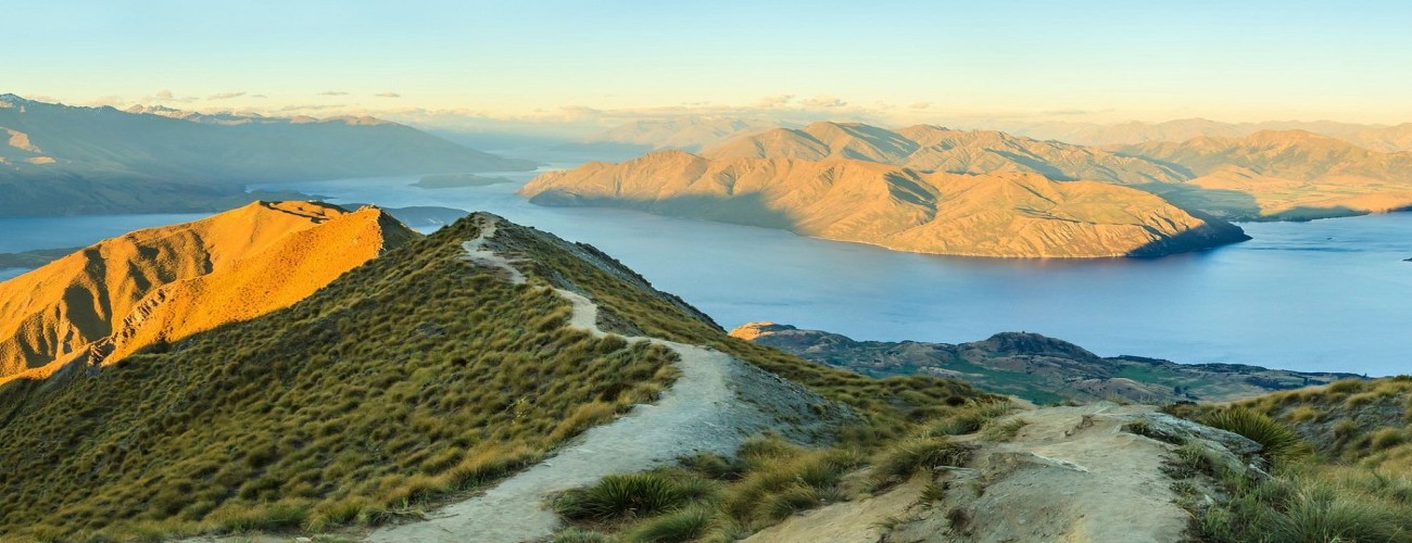 Budget Backpacker's Guide to Wanaka: How to Explore on a Shoestring